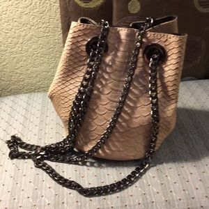 Beige/gunmetal Deux Lux mini-bucket bag